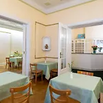 Hotel W22 Am Kurfuerstendamm 3*