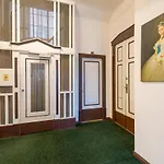 فندق W22 Am Kurfuerstendamm برلين