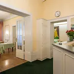 W22 Am Kurfuerstendamm