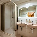 Hotel W22 Am Kurfuerstendamm