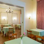 W22 Am Kurfuerstendamm