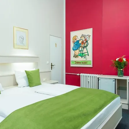 W22 Am Kurfuerstendamm 3* Berlín