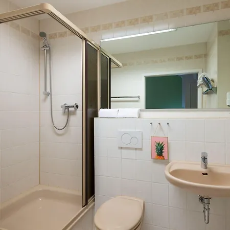 W22 Am Kurfuerstendamm Otel