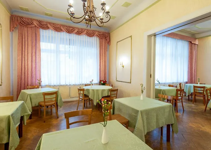 W22 Am Kurfuerstendamm Berlin