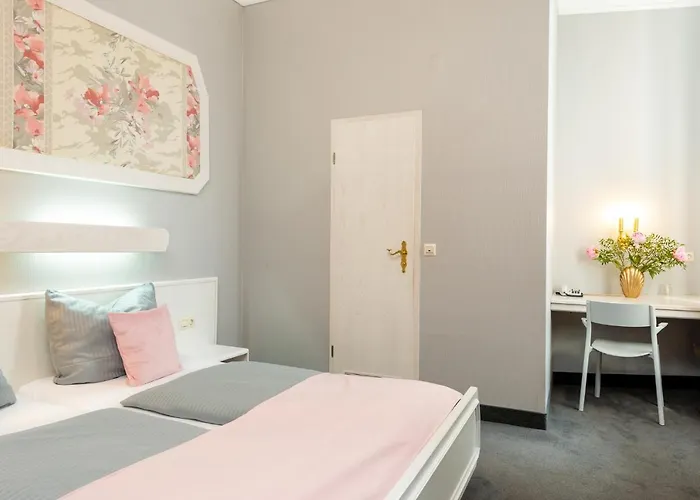 W22 Am Kurfuerstendamm Otel Berlin