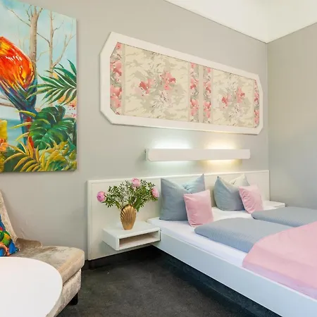 W22 Am Kurfuerstendamm Hotel