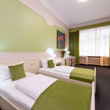 W22 Am Kurfuerstendamm