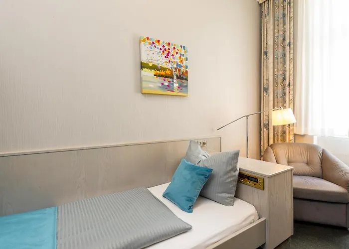 W22 Am Kurfuerstendamm Берлин