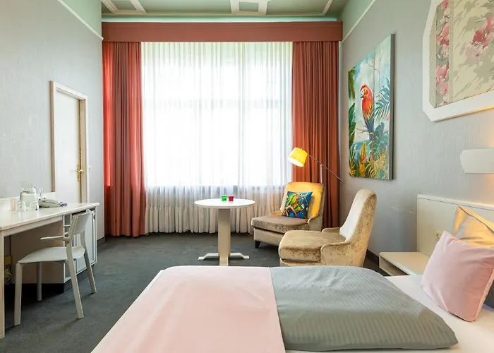 W22 Am Kurfuerstendamm Отель 3*